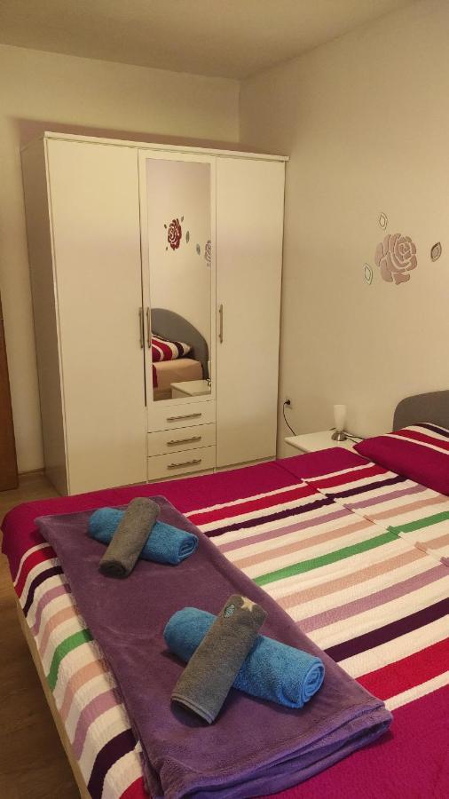 Apartmani Maslina Žuljana エクステリア 写真